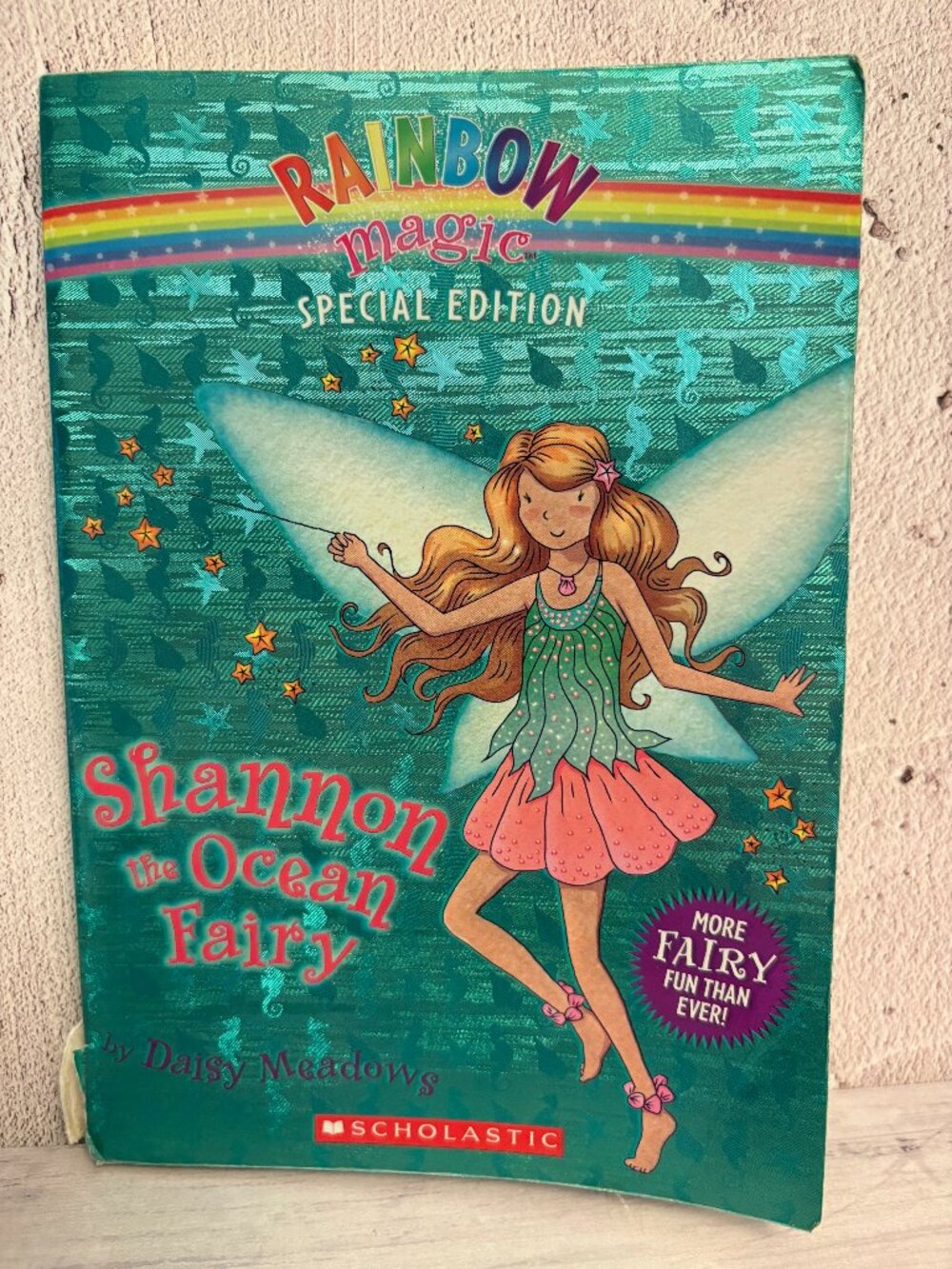 5 for $15 📕Rainbow Magic Fashion Fairies, Shannon Ocean Fairy book (SKU: 331MI)